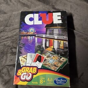 NWOT- Hasbro Clue Grab & Go Game - Multicolor
